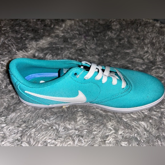 NIKE SB Sneakers - Picture 6 of 6